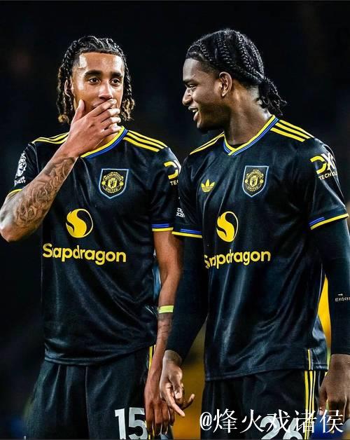 曼联19岁小将连续3轮首发踢满全场 主场惨丢4球仍获信任